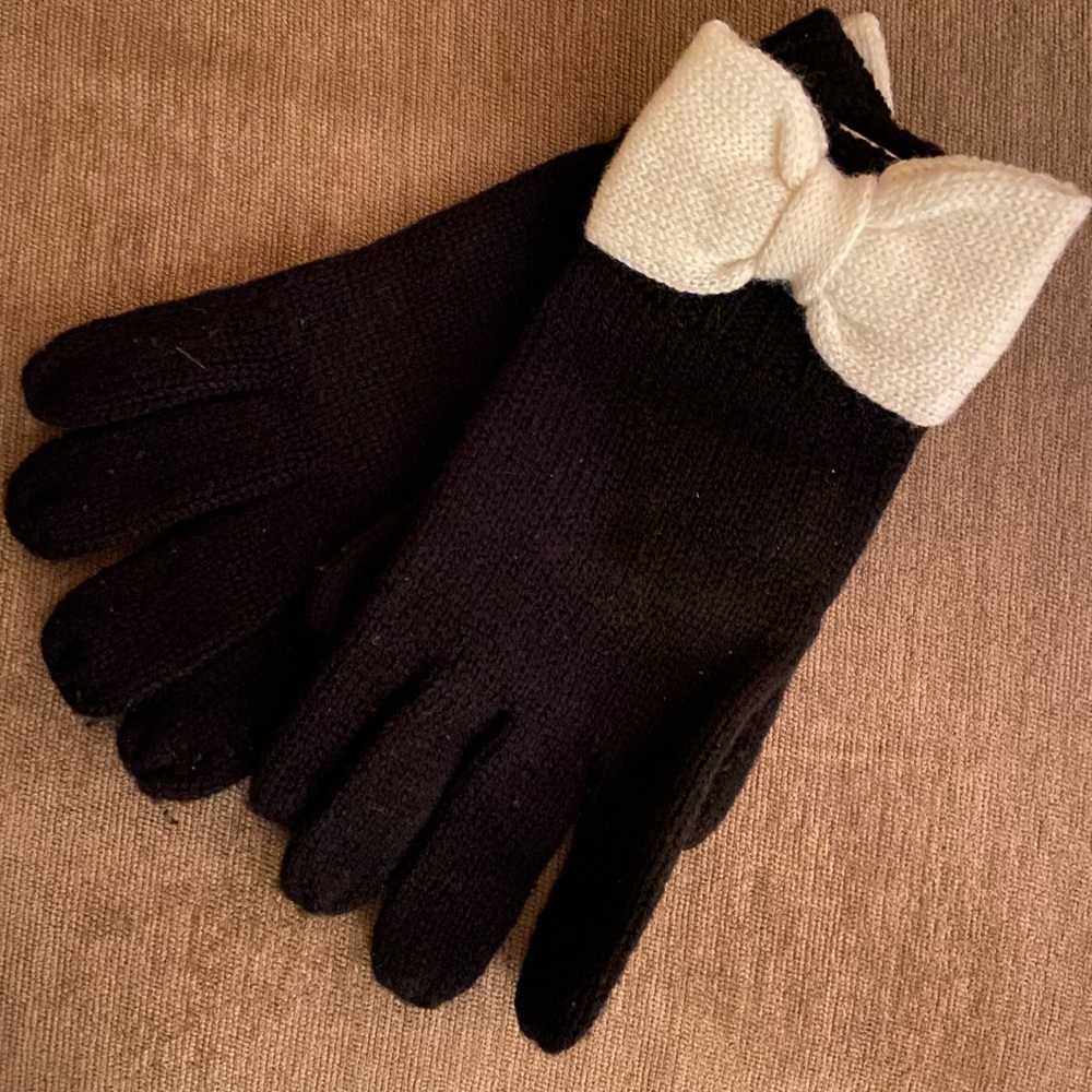 Kate Spade Color Block Bow Gloves
